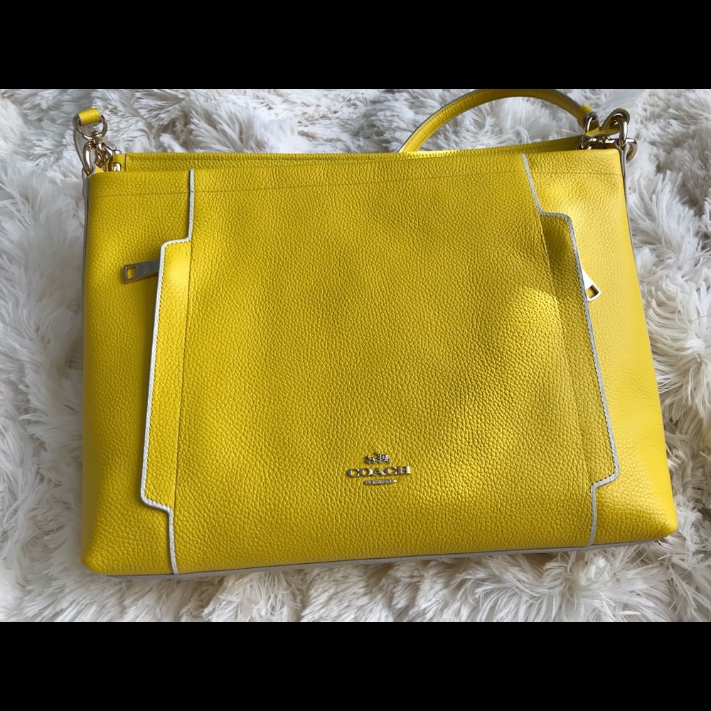Authentic Coach Color block Scout Hobo